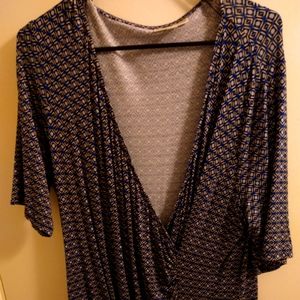 Dana Buchman size 1X navy blue faux wrap quarter length sleeves